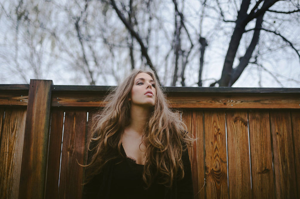 Singer-Songwriter Shannon Labrie Releases Powerful New Single “Raining Hallelujah”