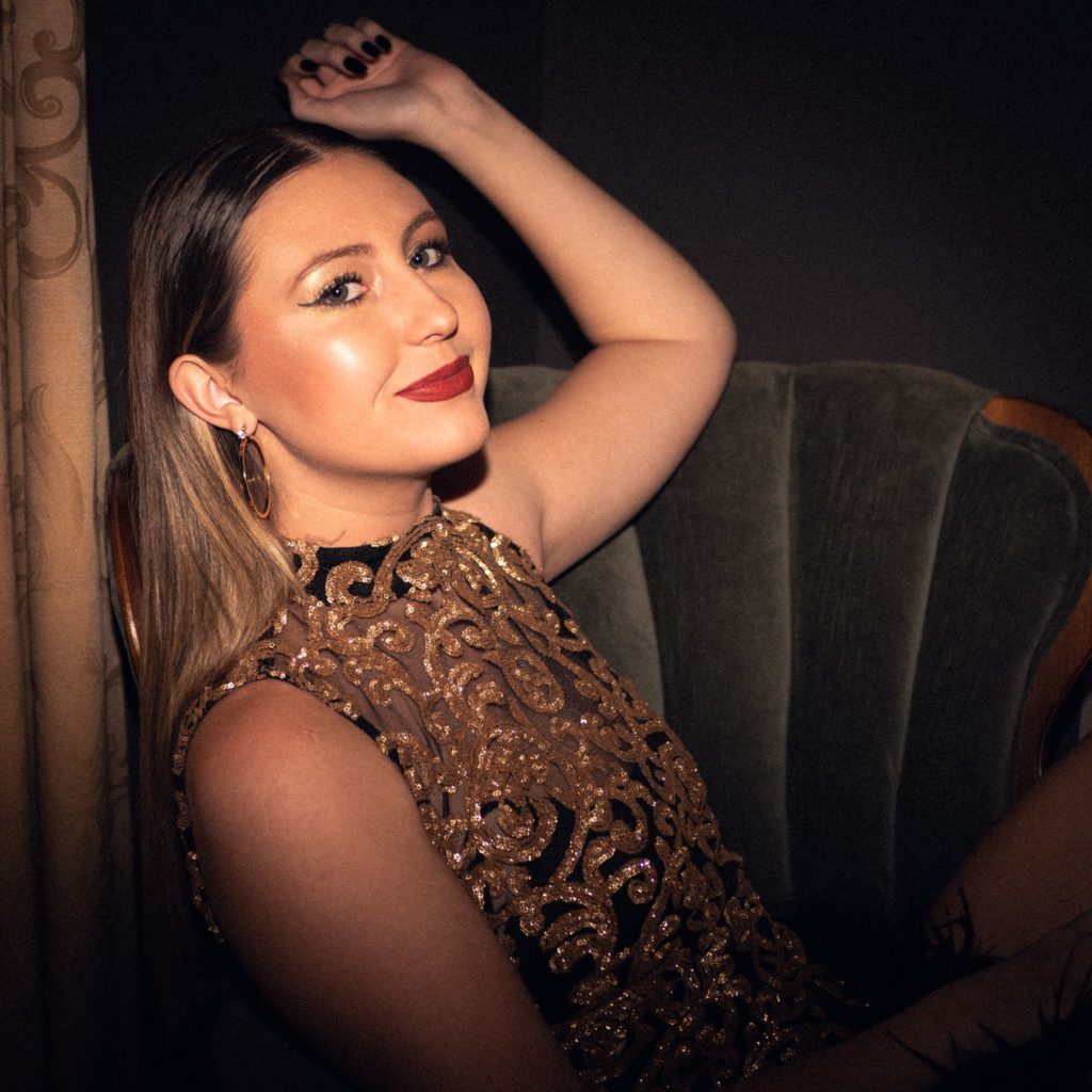 Country-Artist Molly Lovette On Performing Live And New Single ‘Better Than You’